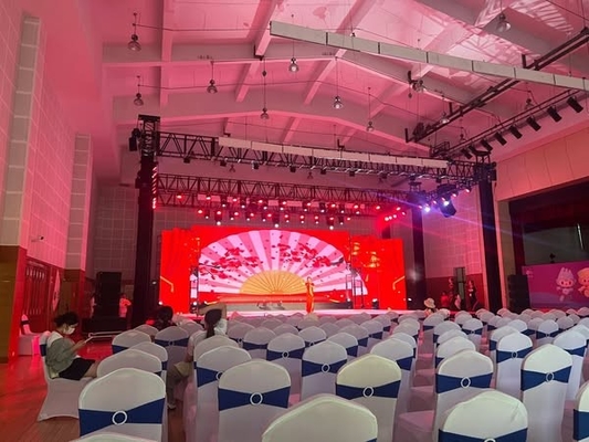 P4 W pełni kolorowy zewnętrzny ekran aluminiowy LED 2500 Nits Jasność