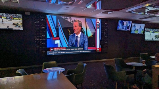 Duże elastyczne, pozbawione mozaiki, P2.5 zewnętrzne wyświetlacze LED, tablice reklamowe LED