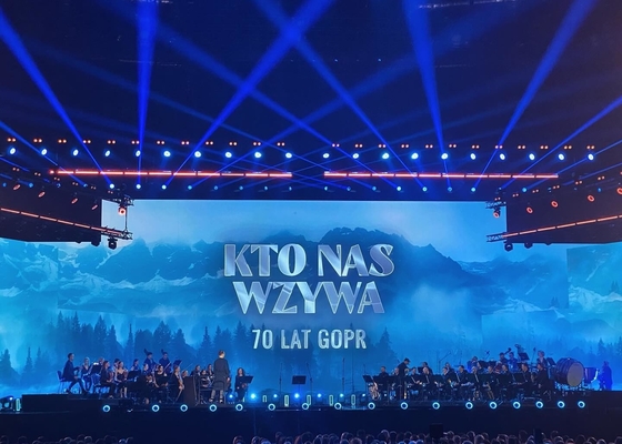 Wynajem RGB LED Billboard P5 Outdoor HD Nova System Wysoka jasność / rozdzielczość