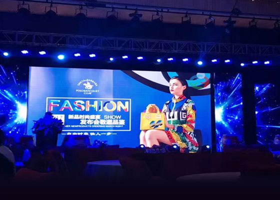 Wnętrzny pełnokolorowy wyświetlacz LED P2.5 Łatwa instalacja LED ściana do reklam i wydarzeń 640x640mm Panel LED wynajmu