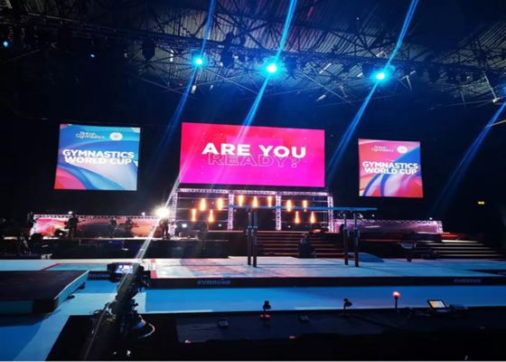 Dostosowany wynajem ekranu LED do pokazów świetlnych na scenie w bezkonkurencyjnych cenach