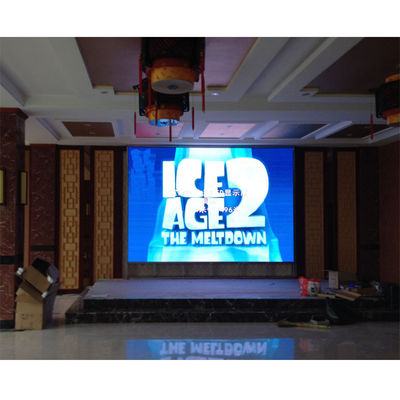 Wysokowydajny, pełnokolorowy wyświetlacz LED P2.5 do reklam z rozdzielczością modułu 64*64 piksele i minimalną odległością oglądania 3m