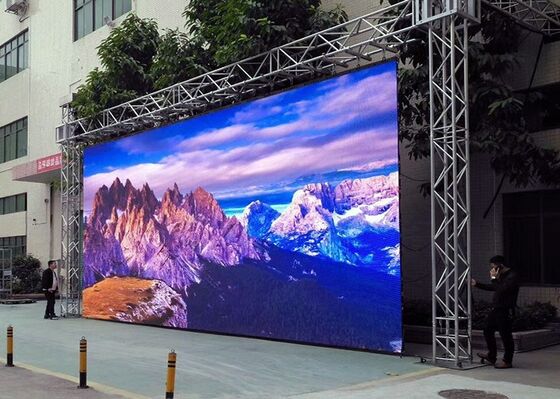 Światło LED P3.91 Ekran LED Wewnętrzny / Zewnętrzny Na ścianie Ekran LED 3840hz