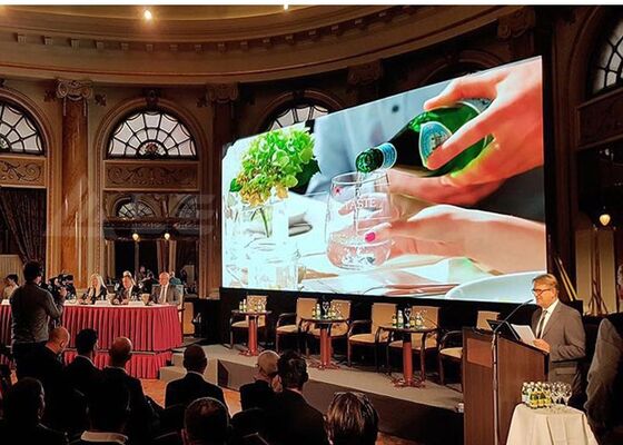 Światło LED P3.91 Ekran LED Wewnętrzny / Zewnętrzny Na ścianie Ekran LED 3840hz