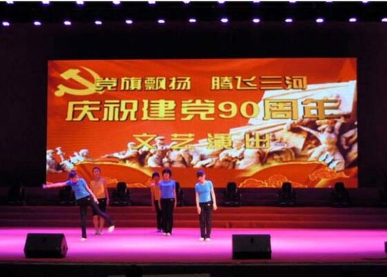 Wysokiej jakości ekran LED P2 do użytku wewnętrznego, ściana wideo z częstotliwością odświeżania 3840 Hz, serwis z przodu