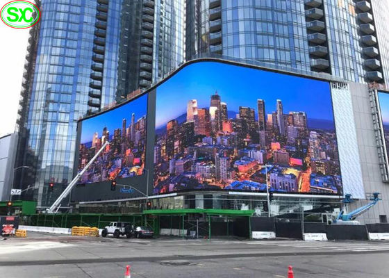 IP65 Full Color Outdoor Rental Wyświetlacz LED Wall Building Curved Screen P10 Waterproof