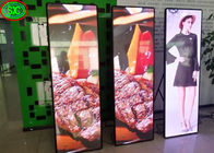 Stojak reklamowy z podświetleniem lustrzanym na dużym ekranie P2.5 Stojak reklamowy z podświetleniem na dużym ekranie P2.5