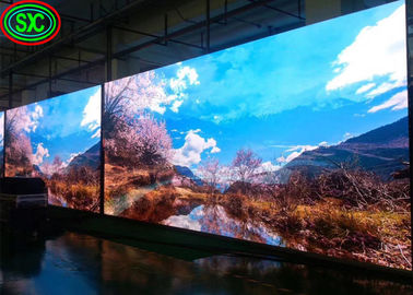 Płytka wyświetlacza LED w pełnym kolorze Video Wall HD P2.5 160.000 kropek Gęstość fizyczna