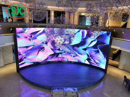 Dobra cena Wynajem ścienny LED Reklama wewnętrzna Wyświetlacz LED p3.91 p4.81 elastyczny ekran z zakrzywionym ekranem do reklamy wewnętrznej w Internecie