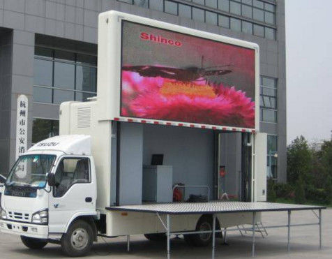 Dobra cena Mobilne panele wideo LED, mobilny billboard P6 LED RGB 3 w 1 w Internecie
