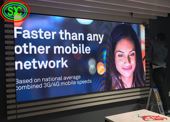 1200cd/㎡ Jasność LEDowy Wyświetlacz Wideo SMD2121 Wysoka Częstotliwość Odświeżania 3840Hz wewnętrzny pełnokolorowy wyświetlacz LED