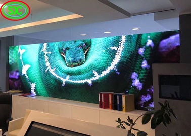 Full Color Video 1080p HD Led Screen Najwyższej jakości Wysoka częstotliwość odświeżania Czarny SMD Wewnętrzny