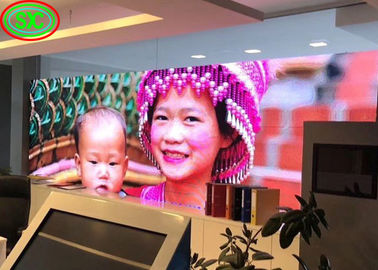 Full Color Video 1080p HD Led Screen Najwyższej jakości Wysoka częstotliwość odświeżania Czarny SMD Wewnętrzny