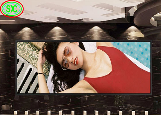 Niestandardowa płytka wyświetlacza LED o elastycznej fazie wewnętrznej P3 Skrzywiony/prostowy wyświetlacz LED reklamowy zewnętrzny