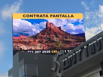 Wypożyczalnia szafy aluminiowej P10 Stage Super Large Screen LED Billboard, ochrona IP65