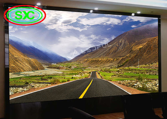 Wykładany aluminiowy ekran sceniczny HD LED ekran 2mm Pixel Pitch Wypływ wilgoci Materiał aluminiowy NOVA System