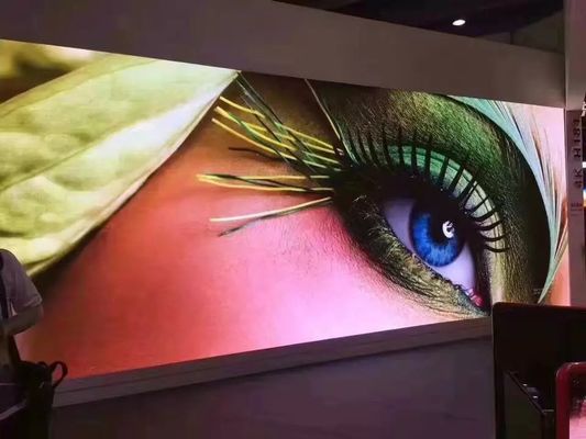 Indoor Die-Cast Aluminum/Exterior Rental Screen LED Display 1R1G1B P4 Module Size 256*128mm
