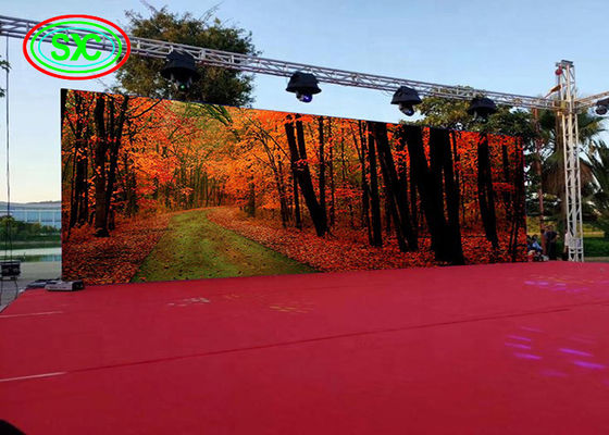 Dobra cena Wiszące na zewnątrz HD P3.91 250 * 250 mm wypożyczalnia Led Displaly w Internecie