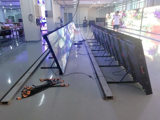 Dobra cena Wyświetlacz LED stadionu P10 960X960mm aluminiowy Perimeter wyświetlacz led stadionu / zewnętrzny ekran reklamowy z miękką maską w Internecie