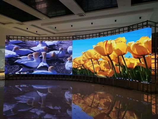 Giant Video Wall LED Panel Screen P2 P3.91 Reklama w pomieszczeniach zamkniętych Skrzynka krzywa w pełnym kolorze w pomieszczeniach zamkniętych