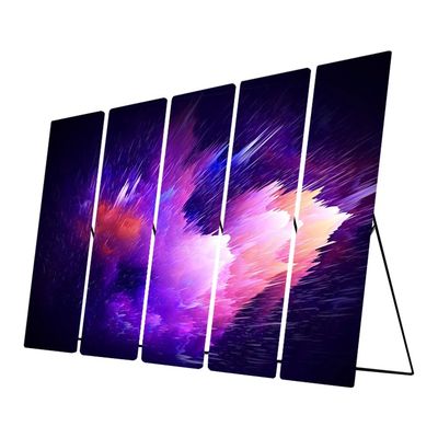 Wnętrze pełnobarwne lustro SMD 1000cd/m2 P2.5 LED Plakat wideo ekran 640x640mm