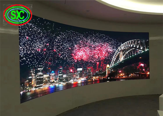 P4 Stały wewnętrzny pełnokolorowy ekran LED z odlewanego aluminium 3 w 1 SMD2121 COB pełnokolorowy wyświetlacz LED