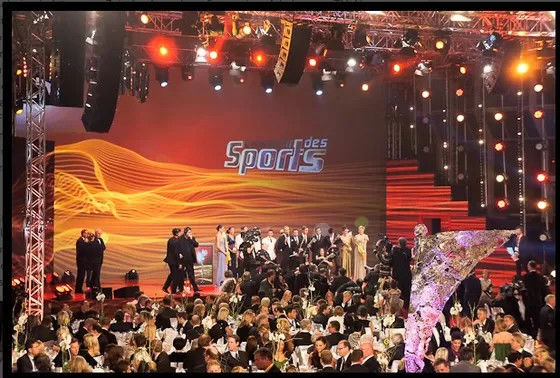 Dobra cena Stage Hanging P3.91 1500nits Wynajem Ściana wideo Led SMD2121 w Internecie