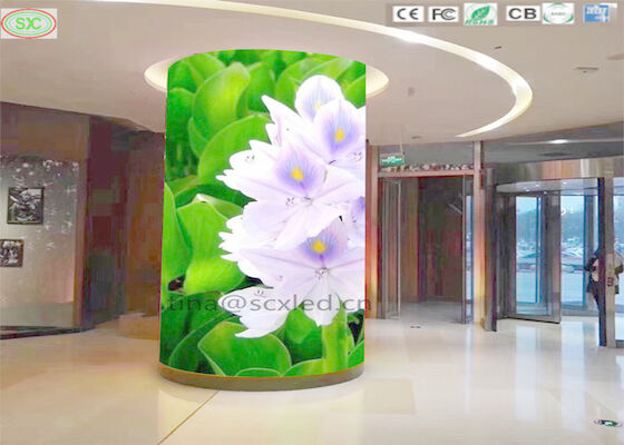 P4 Wykrzywiony ekran wideo LED Flexible LED Display Module Full Color