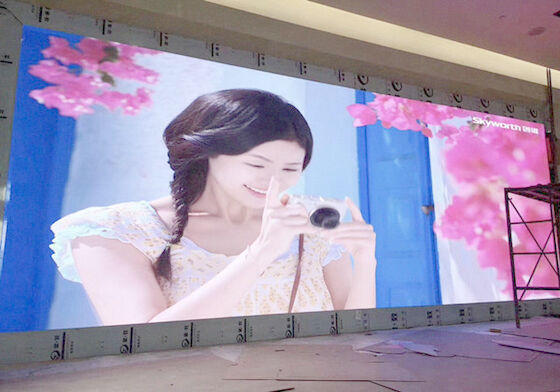 Wnętrze P4.81 Wysokiej Definicji Led Ball Screen For Event And Event Video Show