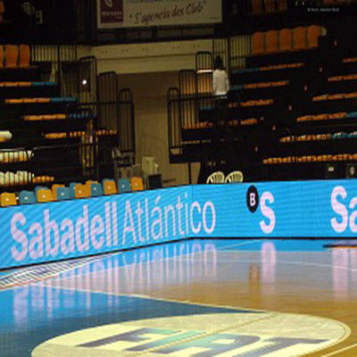 Wodoszczelny P10 Stadion piłki nożnej Ekran LED pełnokolorowy Ekran zewnętrzny Wysoka jasność