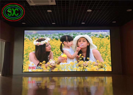 Dobra cena Wynajem w pomieszczeniach 1.9 2.9Mm 2.97 Skrzywiona wystawa handlowa LED Panel ekranu wyświetlania Kosztowo P2.9 2.9 P2 P3.9 Digital Video Wall w Internecie
