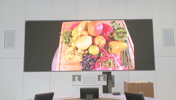 Wysoka jasność wnętrza w pełnym kolorze P5 LED Display Board Video Wall Screen dla kościołów