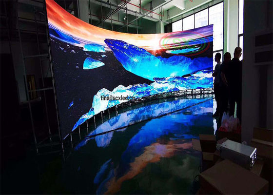 Wnętrze SMD 3535 P4 HD pełnokolorowy elektroniczny wyświetlacz LED z modułami magnetycznymi