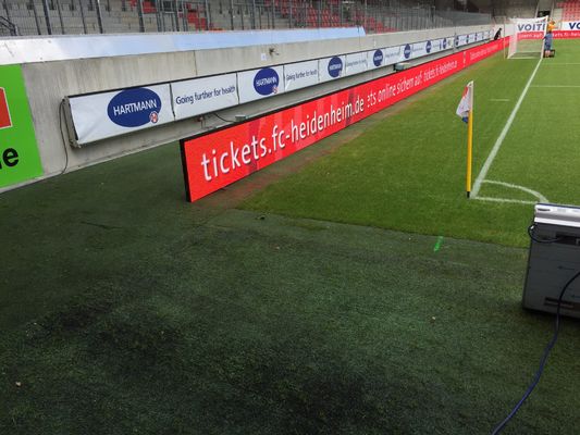 Dobra cena zewnętrzny miękki moduł p10 z wodoodpornym wyświetlaczem LED o wymiarach 960x960mm 7000cd Sports Perimeter (wodoodporny) 1920hz, dobra jakość w Internecie
