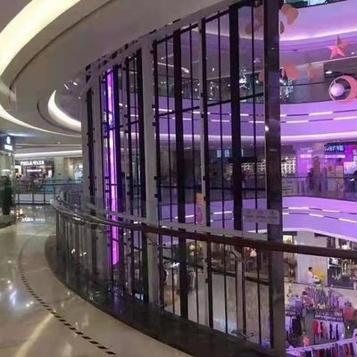 Wewnętrzny sklep handlowy Winda Biżuteria Reklama P3.91 Przejrzysty ekran LED