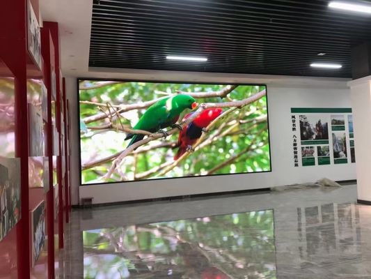 Wysokiej rozdzielczości wnętrze pełnobarwny ekran LED P4 SMD Moduł z konkurencyjnym dla i Kupujących z Chin