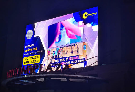 IP65 wodoodporny wyświetlacz LED SMD1921 Wysoka jasność 5000cd/m2 AC 110/220V Napięcie wejściowe