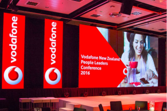 1000 Hz częstotliwość ram LED wypożyczalni wyświetlacz do reklamy i promocji