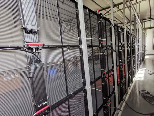Wnętrze Reklama w pełnym kolorze Wysoka jasność P3.91-7.82 Przejrzysty ekran LED