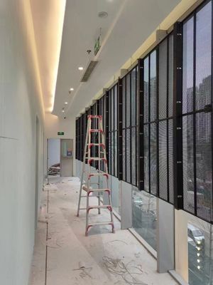 Pełnokolorowy P3.91mm-7.82mm Przejrzysty panel ekranu LED Wysoka jasność