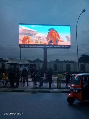 Zewnętrzny pełnobarwny moduł wyświetlacza LED P6mm RGB SMD Wysoka jasność dla reklamy LED Panel Screen Advertising Displa