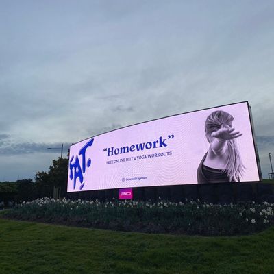 Wodaodporny wyświetlacz reklamowy P6 SCX LED zewnętrzna stała instalacja zewnętrzna pełnokolorowy wyświetlacz LED do reklamowania zewnętrznego