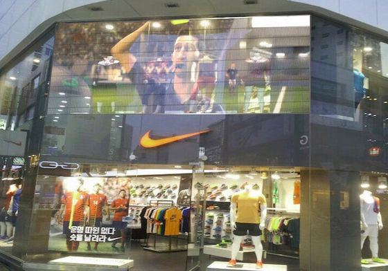 Wnętrze P3.9-7.8 pełnobarwny przezroczysty ekran LED Smd Skrzywiony ekran LED Video Ściana Szkło Led Screen For Showcase