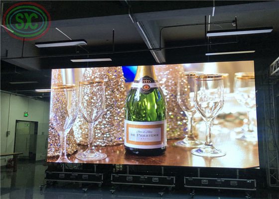 Wewnętrzny, pełnokolorowy wyświetlacz LED o wysokiej rozdzielczości i jasności, odpowiedni do cyfrowych billboardów i systemów informacyjnych