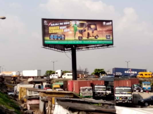 Wodoszczelny zewnętrzny pełnokolorowy ekran LED Mobilny billboard Reklamowy panel samochodu LED Video