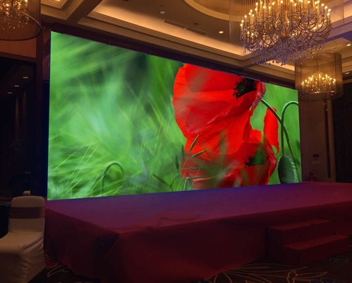 LED Video TV Wall P3.91 Wewnętrzny pełnokolorowy, przejrzysty wyświetlacz sygnalizacji cyfrowej P2.5 Panel LED 4K