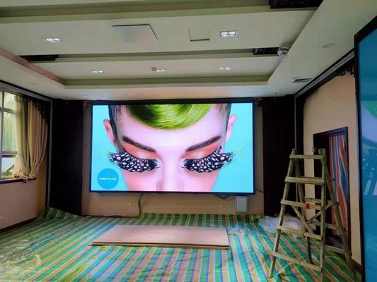 Wyświetlacz wewnętrzny LED o wysokiej rozdzielczości P3 o małym skoku 576*576mm odlewany panel szafy billboard