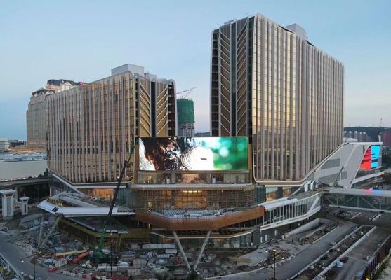 Wyświetlacz LED SCX P10 Outdoor Full Color do reklam komercyjnych, łatwa instalacja, wysoka jasność i szeroki kąt widzenia