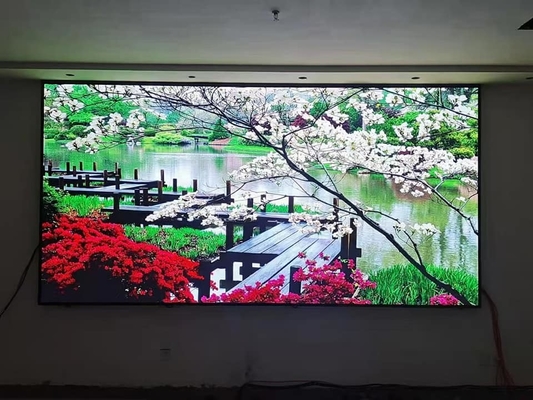 512x512mm SMD RGB P4 Wewnętrzny pełnokolorowy wyświetlacz LED z regulowaną jasnością i szerokim kątem widzenia
