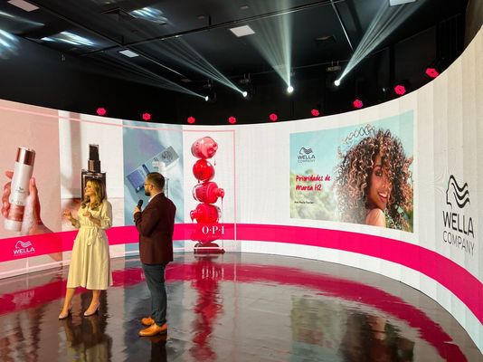 Dobra cena SCX LED Rental kryty wyświetlacz LED wyświetlacz ścienny LED w pełnym kolorze P1.5 P1.2, 1.6640X480mm wyświetlacz ekranu LED Video Wall Panel w Internecie